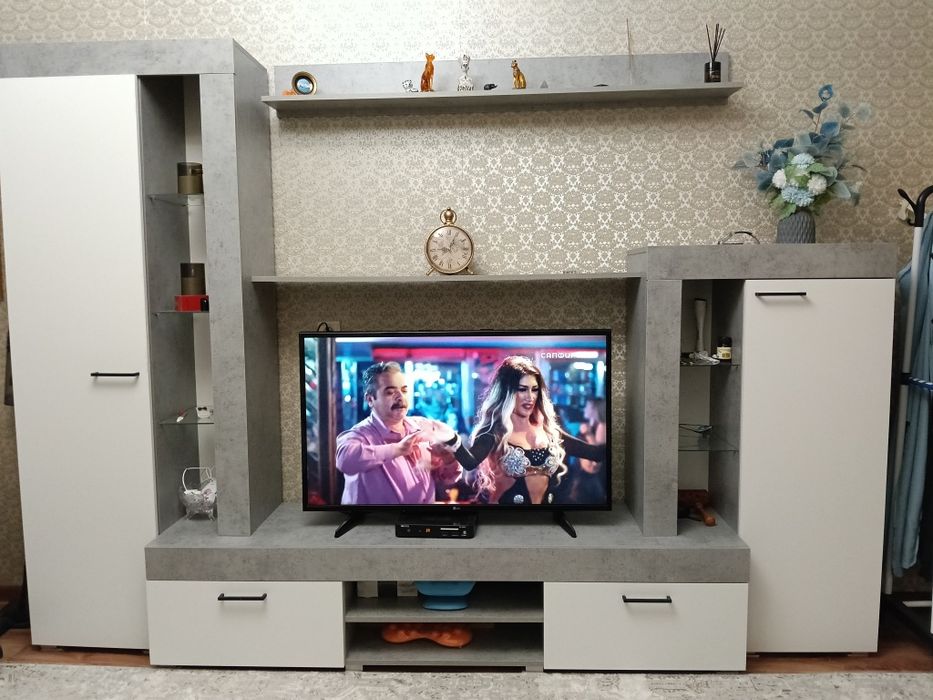 Продается Стенка Горка .