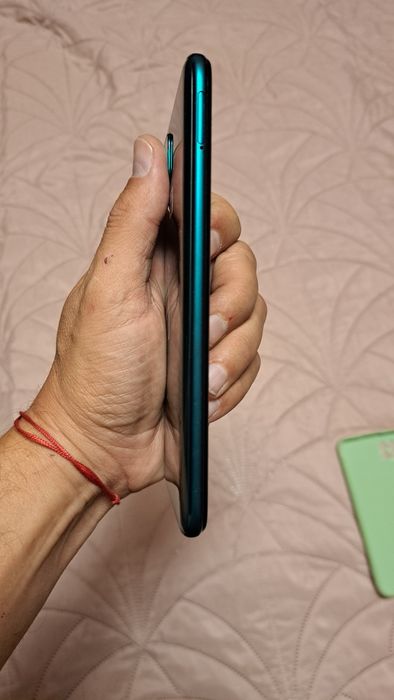 Huawei 40 lite като нов.
