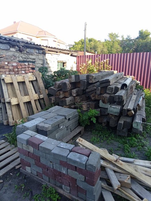 Продам дом из бруса 130 размер 4*4