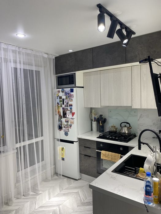 Продам 2х комн квартиру