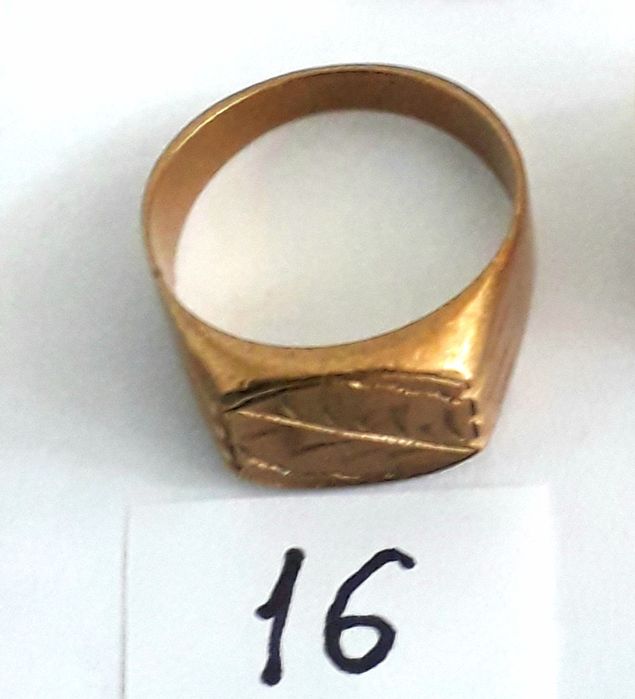 Lănțișoare și inele