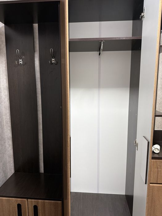 Прихожая. Мебель для прихожей.