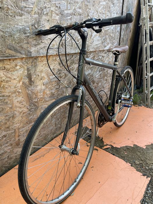 Bicicleta specialized crossroads roti 28” cadru aluminiu