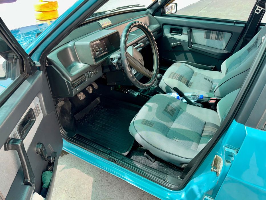 Автомобиль Ваз 21099