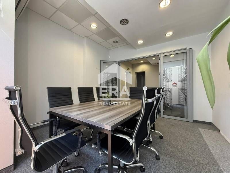 Дава се под наем Офис в София, Център - 97 кв.м за 1585.59 € - Снимка #8