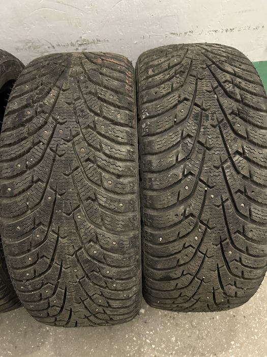 Продам резину Maxxis