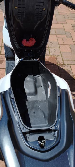 Vand scuter Honda PCX 125 cmc