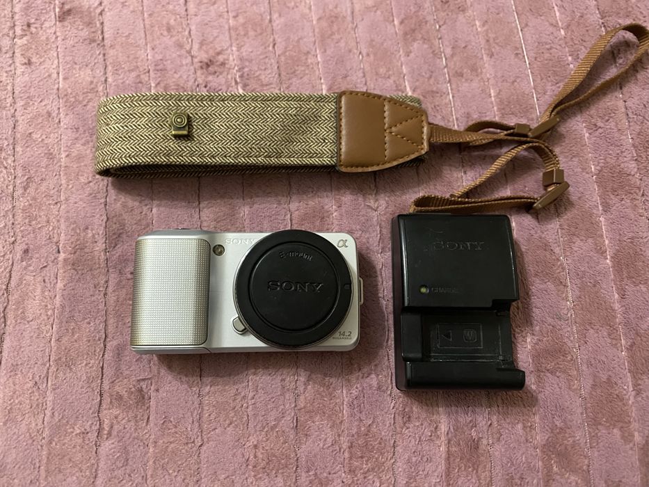 Фотоаппарат Sony NEX-3