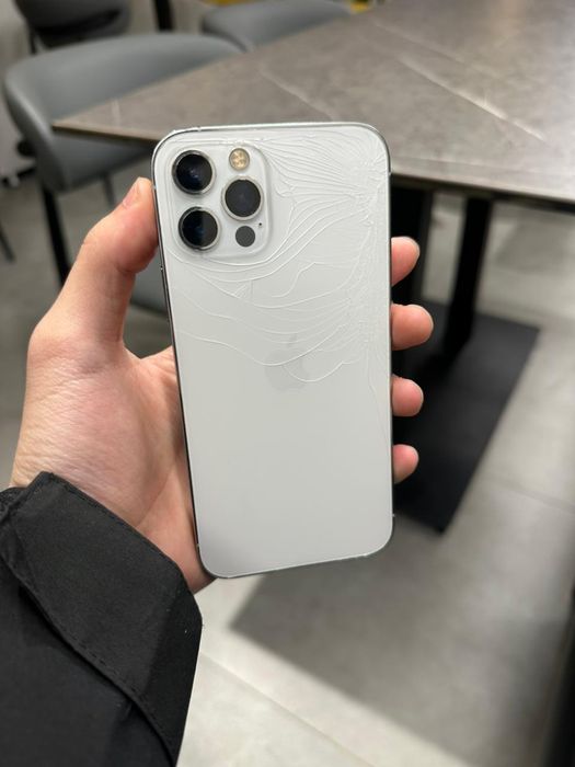 iPhone 12 pro 256гб