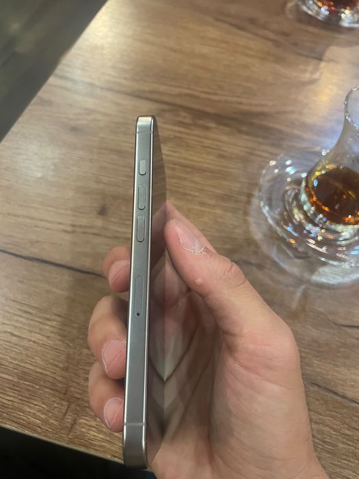 Iphone.                 16pro