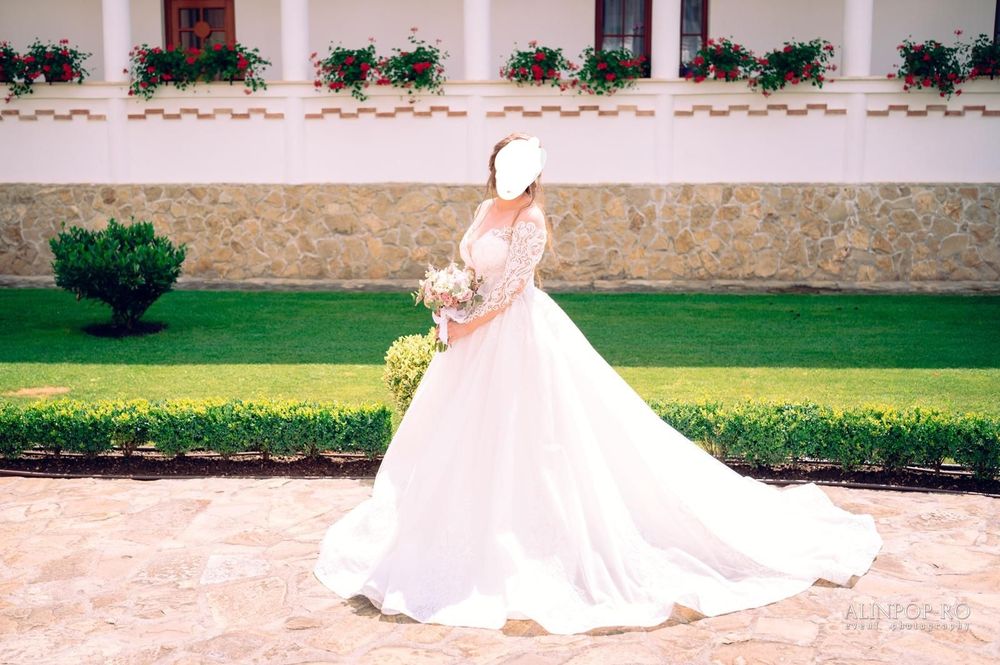 De vanzare rochie de mireasa