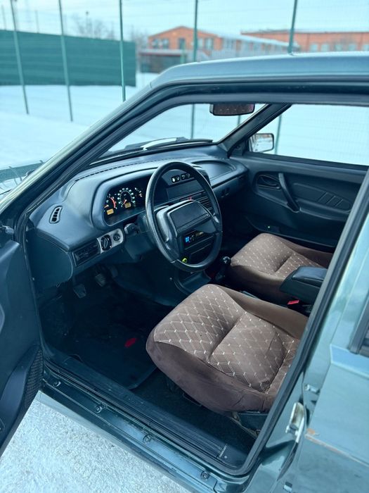 Продам ваз 2114 на полном ходу.