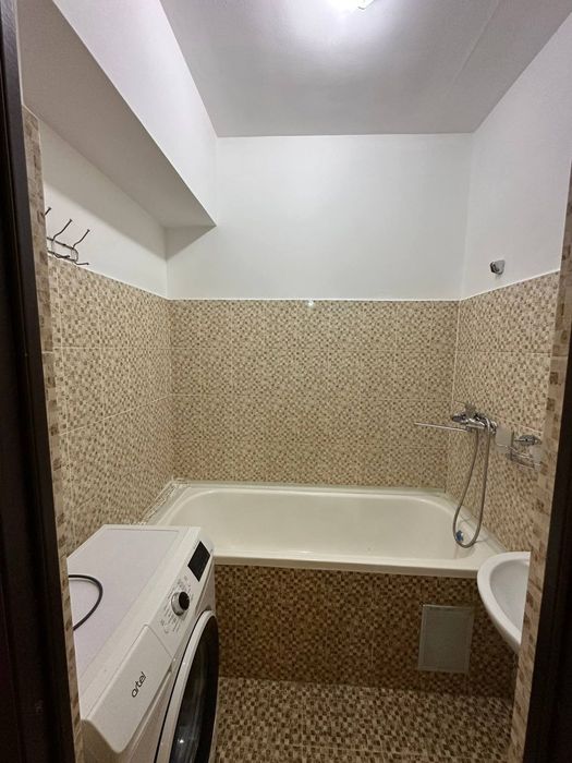 Корасув Мотридда 2каватда 3хонали квартира сотилади