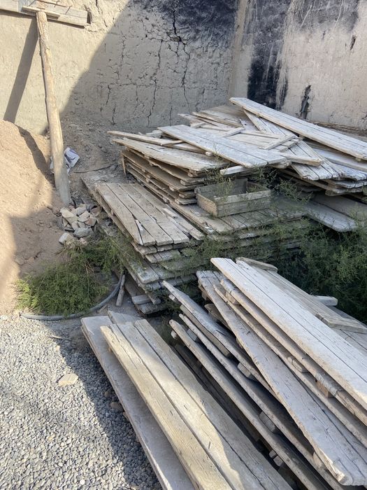 Б/у тахталар сотилади. Опалубкалар. Вассалик.  Бочка калин. Продаю.