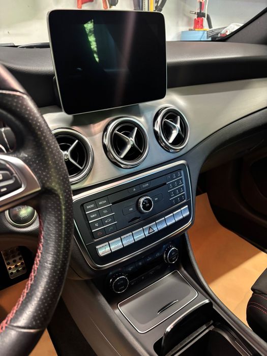 GLA 220d 4matic Mercedes Benz 2019, camera 360, diesel 2.0