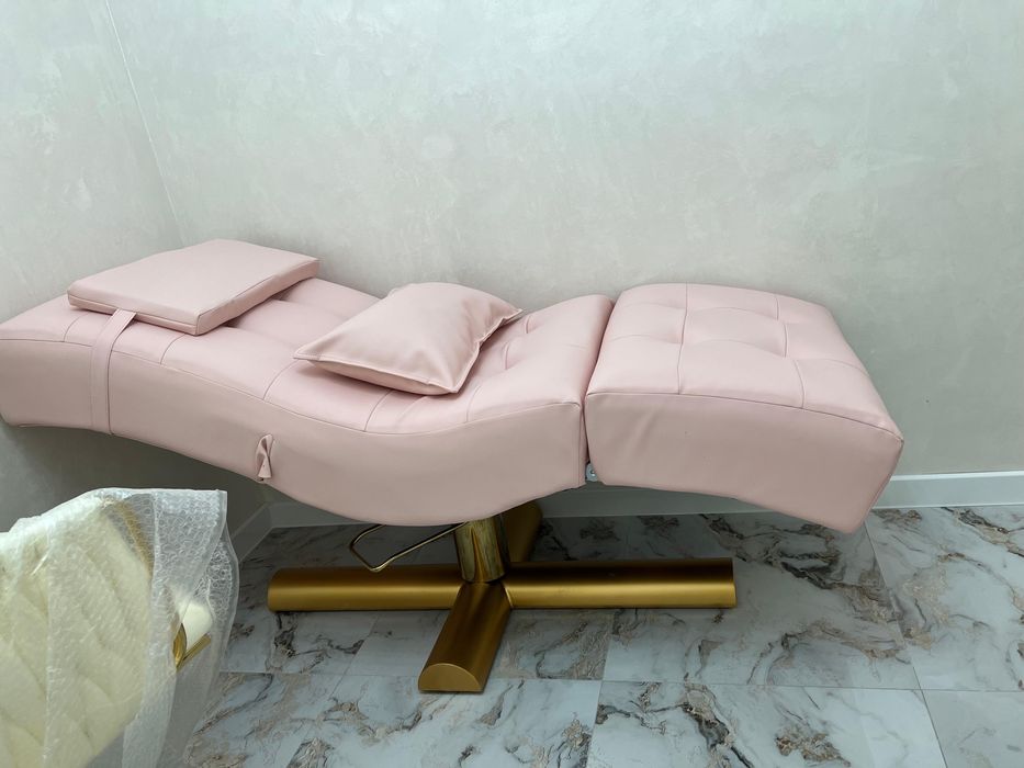 Кушетка лэшмекера