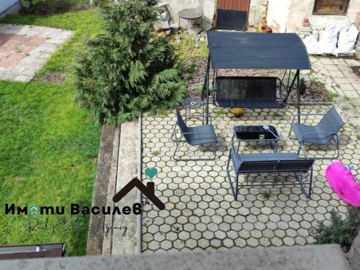 Продава КЪЩА град Перник, Димова махала