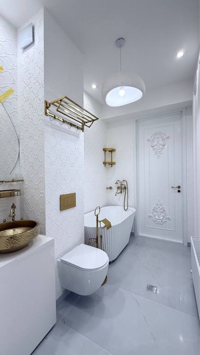 Срочно продается укомлектованная квартира 2/2/10 ЖК Мавсум