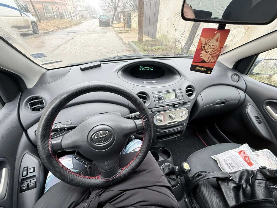 Toyota Yaris 1.3 VVT-i FACELIFT Bluetooth