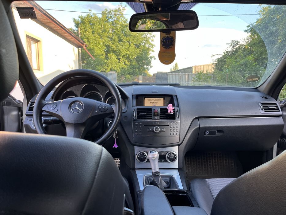 Vand Mercedes C 200