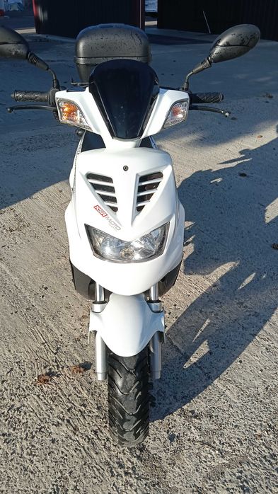 Scuter KSR MOTO de vanzare