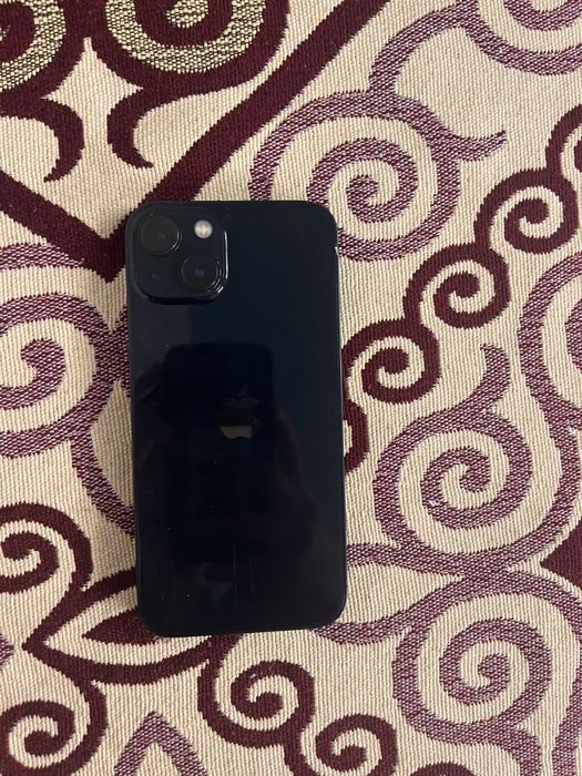 Iphone 13 чорный