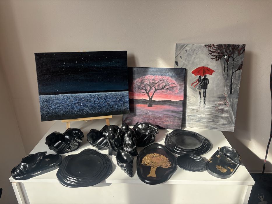 Продаю картины и декоры из гипса