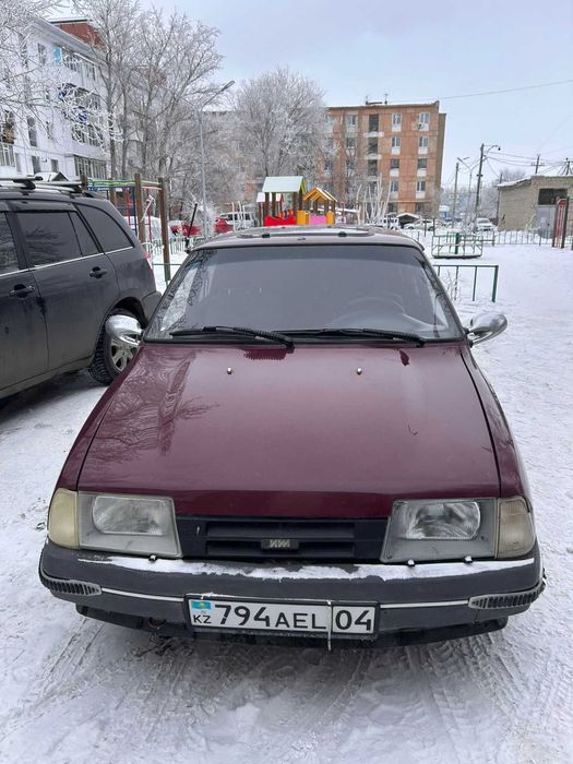 Продам  МАШИНУ Иж. ОДА