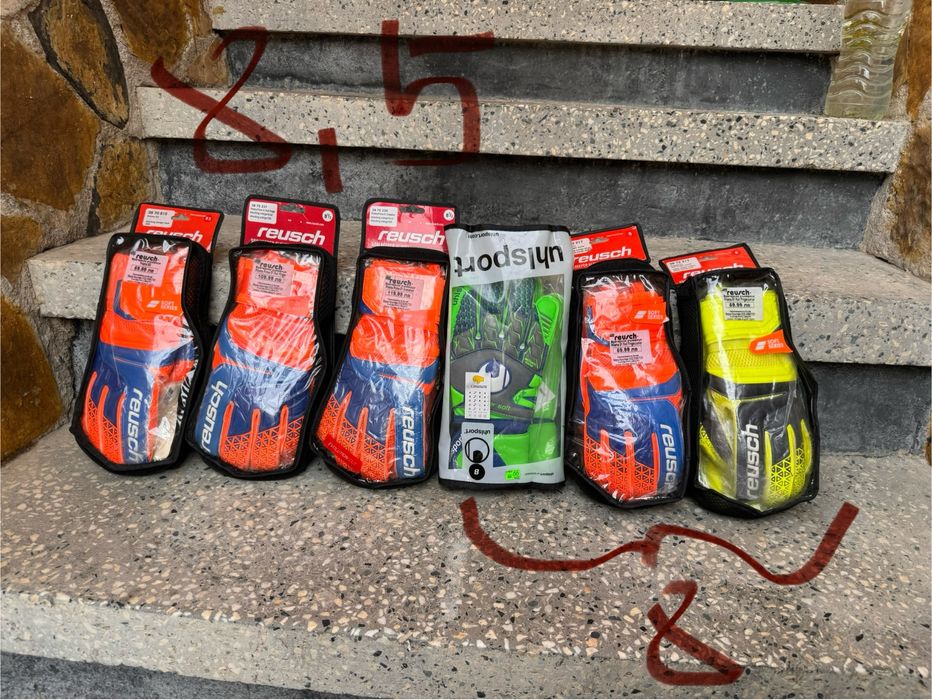 Вратарски ръкавици Reusch Uhlsport Nike