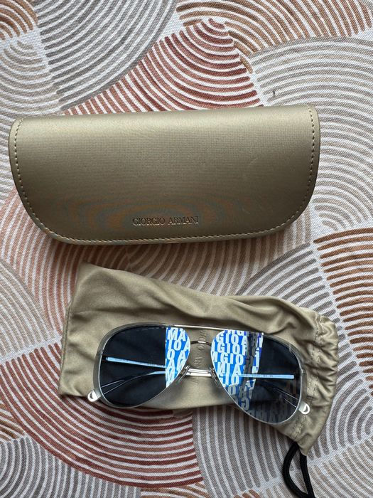 Giorgio Armani слънчеви очила