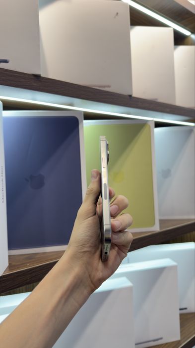 iphone 15 pro max naxtka