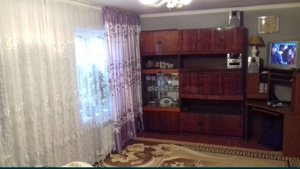 Продаётся жилой дом в хорошем районе.