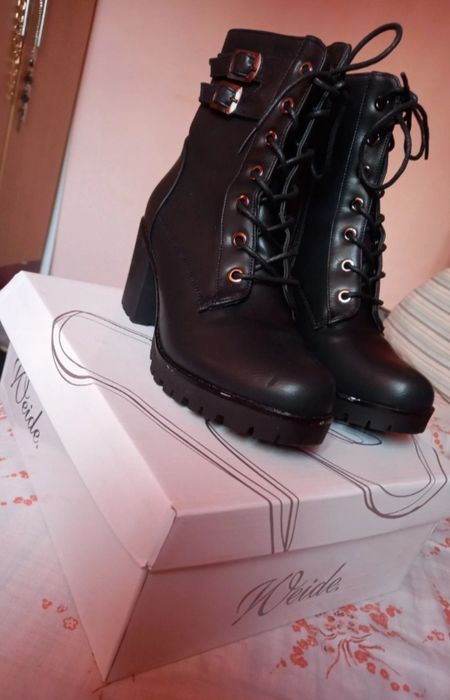 Ghete/ botine îmblănite cu toc