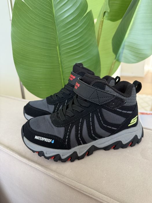 Skechers marimea 30 ,pret 149 lei