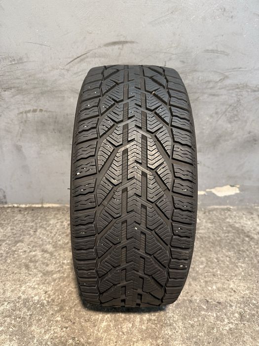 Гума 225/40/18 KORMORAN Winter Snow