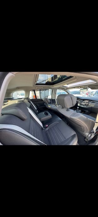 Vând schimb Renault laguna 3 din 2012 2.0 diesel 150 cp 3700 €