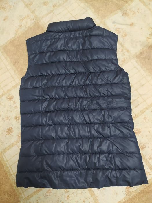 Жилетка на девочку на 14-15 лет на рост 170-176 см