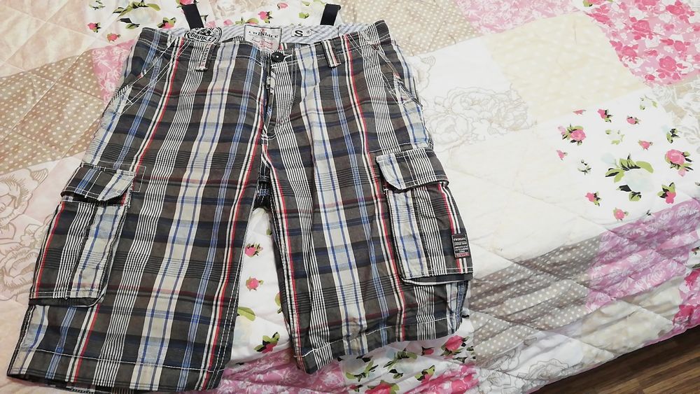 Панталони четири броя