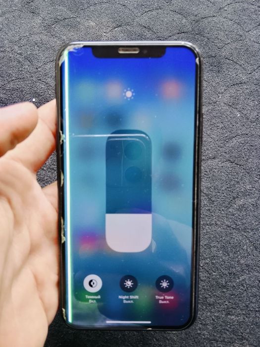 iphone xs srochna sotiladi
