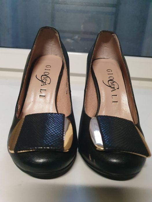 Обувь, туфли, сапоги 33,34,35