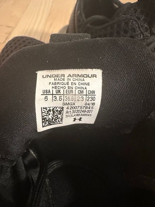 Дамски маратонки за бягане Under Armour