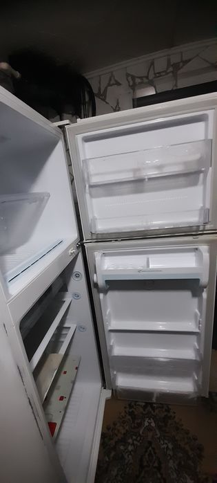 Холодильник LG (б/у)
