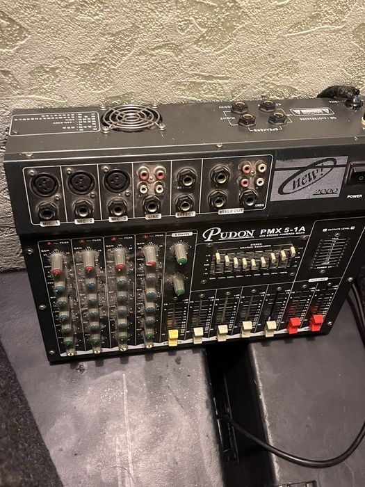 Продам музыкальную аппаратуру