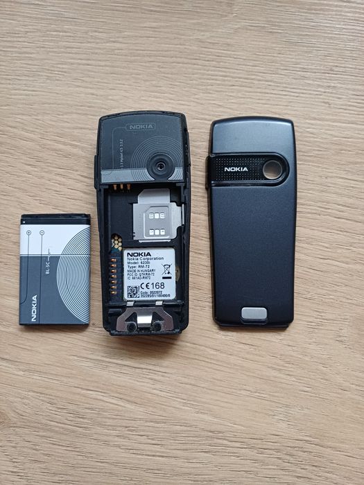 Продавам Nokia 6230i