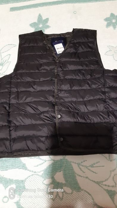 Безрукавка -пуховик. S ,L ,XL