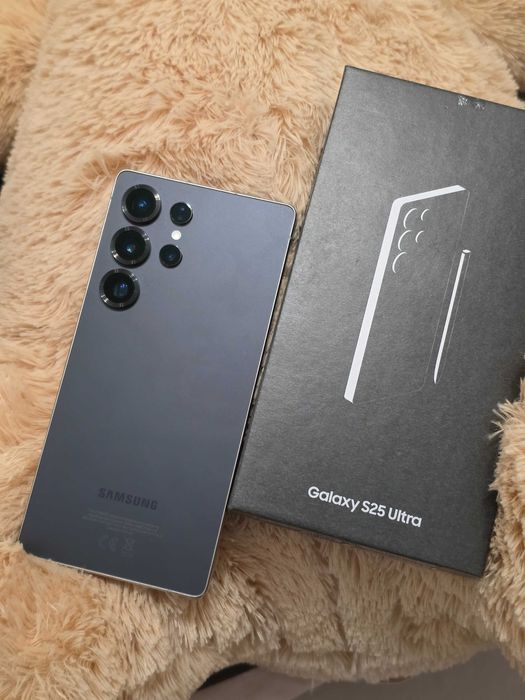 Samsung Galaxy S25 Ultra 256GB Titanium Gray/Black