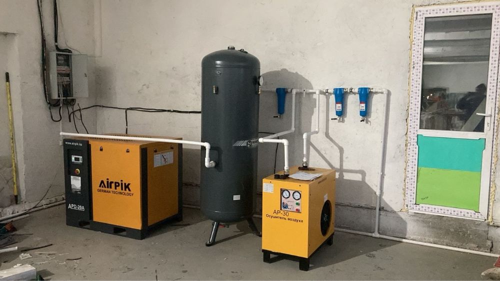 Компресор винтавой с баком и осущителем