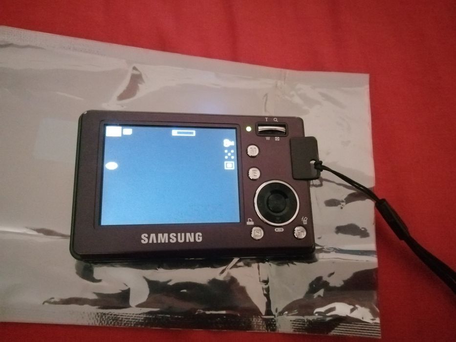 Foto Samsung L83T impecabila Husa Originala
