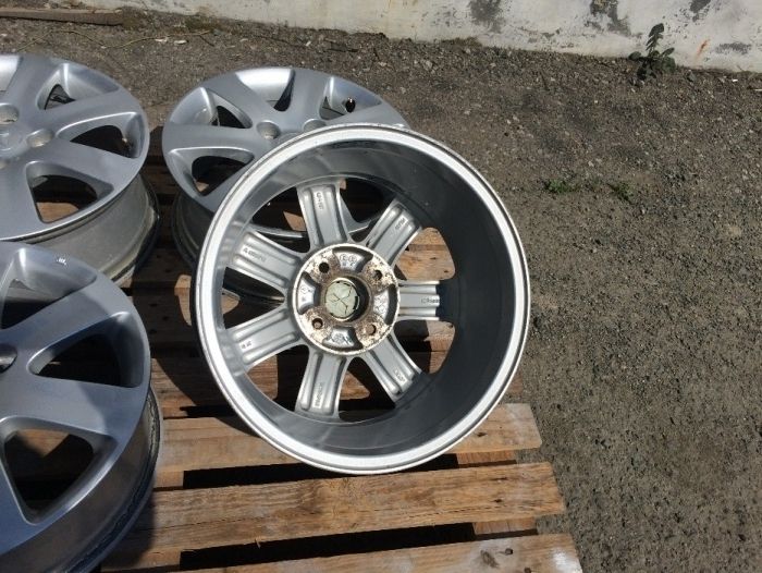 16 цола 4 х 114,3 мм Митсубиши ОРИГИНАЛ !