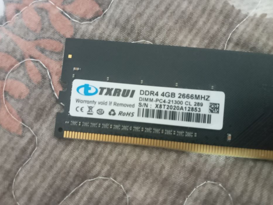 ОЗУ 4гб однйо планкой ддр 4
